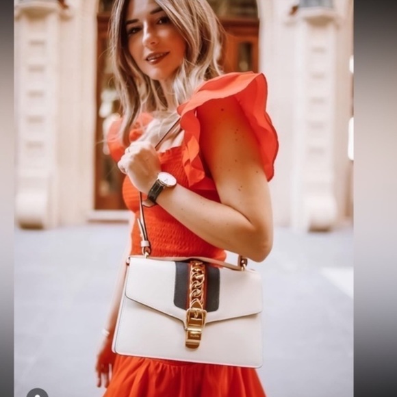 ZARA RUFFLES RED DRESS - Picture 3 of 7